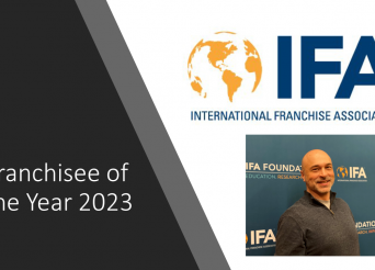 Zane Glover of Payroll Vault Awarded Franchisee of the Year by International Franchise Association