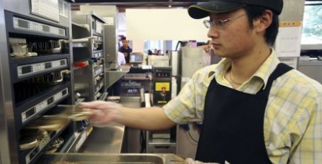 Compliance Alert! Colorado Voters Pass Incremental Minimum Wage Increase